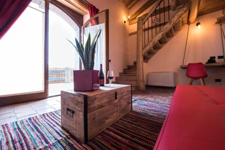 Etna Quota Mille Boutique Hotel, Typical Sicilian Food & Wine