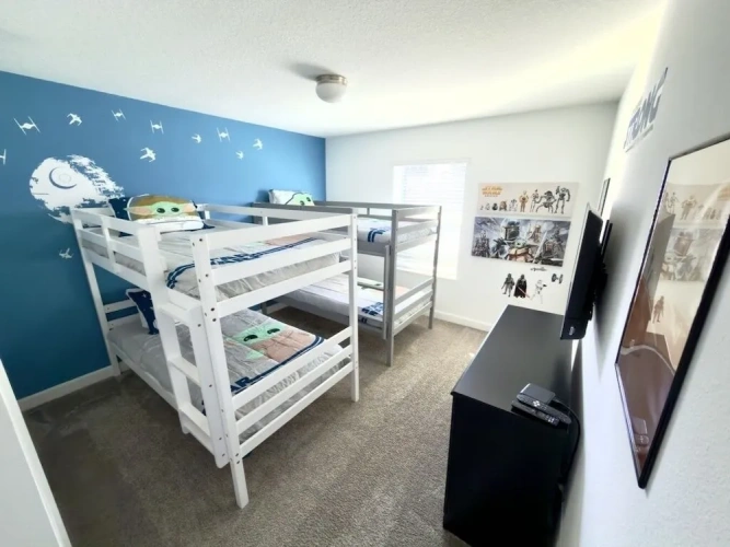 4 Bedrooms Standard room