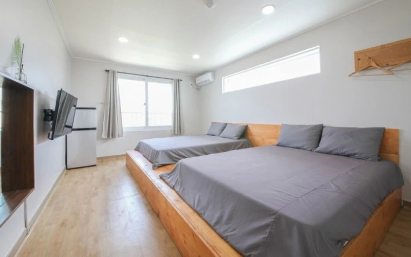 Guest rooms