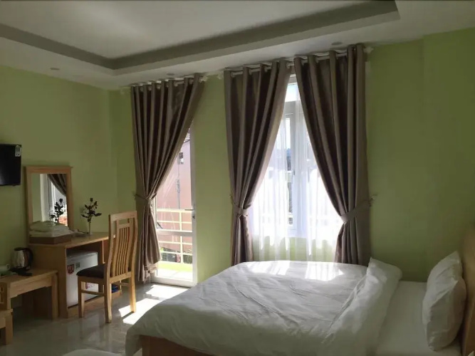 Trung Nhan Hotel