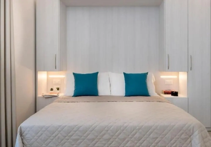 Deluxe Double room with balcony and with city view
