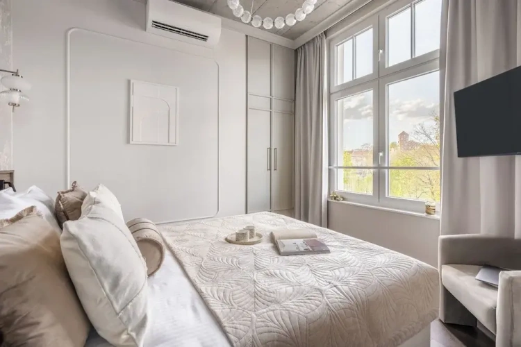 Apartment with balcony and with city view