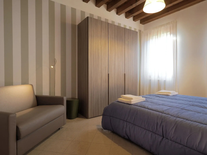 Venice Halldis Apartments
