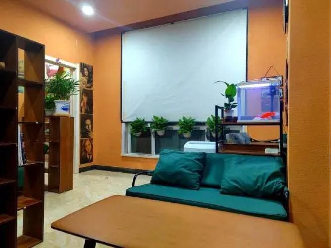 Huake Youth Hostel