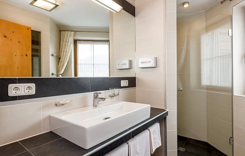 Superior Double room with balcony