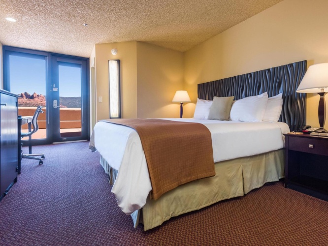 Guest room