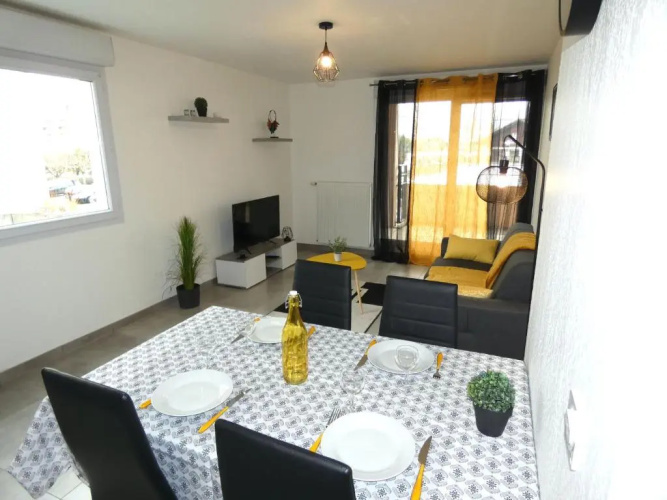 "LEMON TOUCH" - 45m2 - RÉSIDENCE SÉCURISÉE - WIFI