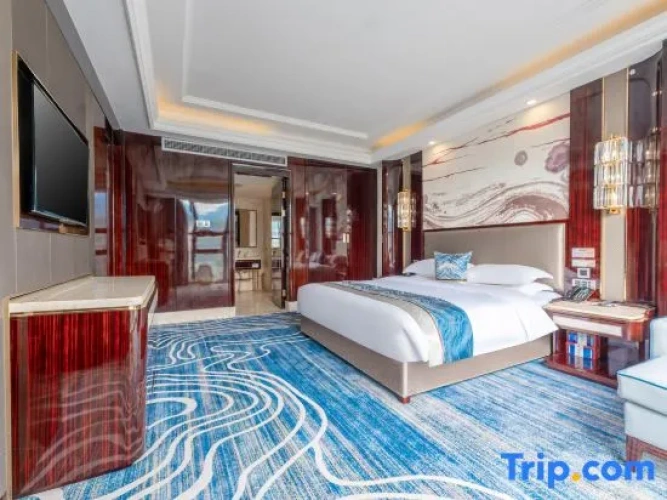 Deluxe Double Suite
