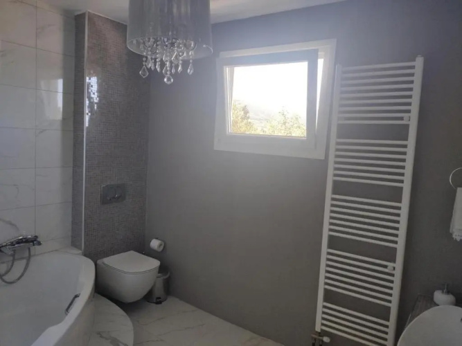 Crystal Luxury Apartment