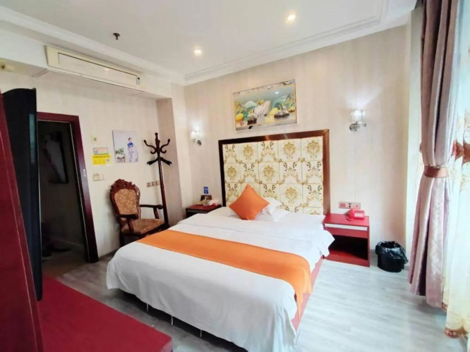 Kaimeisi Business Hotel