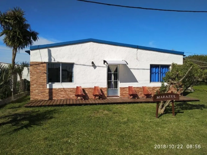 2 Bedrooms Cottage