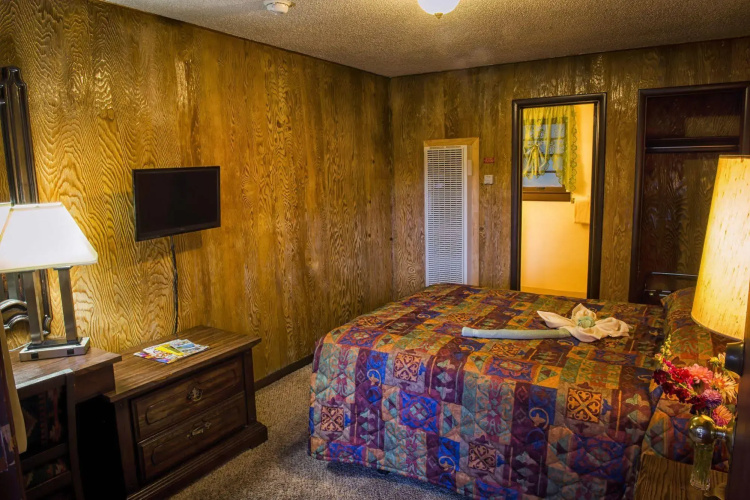 Siesta Motel