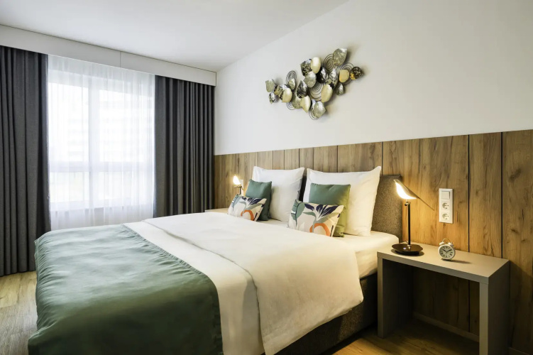 1 Bedroom Apartment