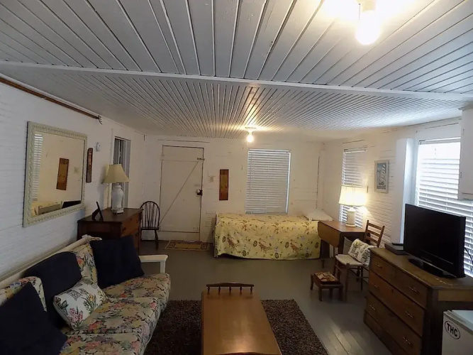 The Beach - 4 Br Home