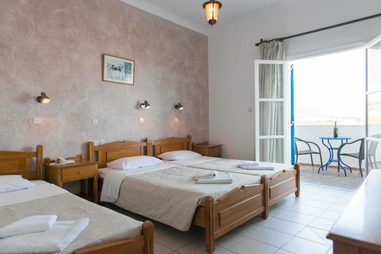 Standard Quadruple room with balcony