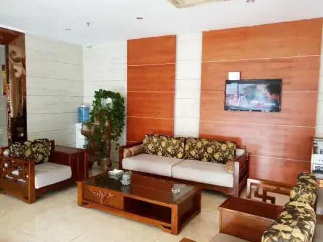 95 Hotel Chain (Pingtang)