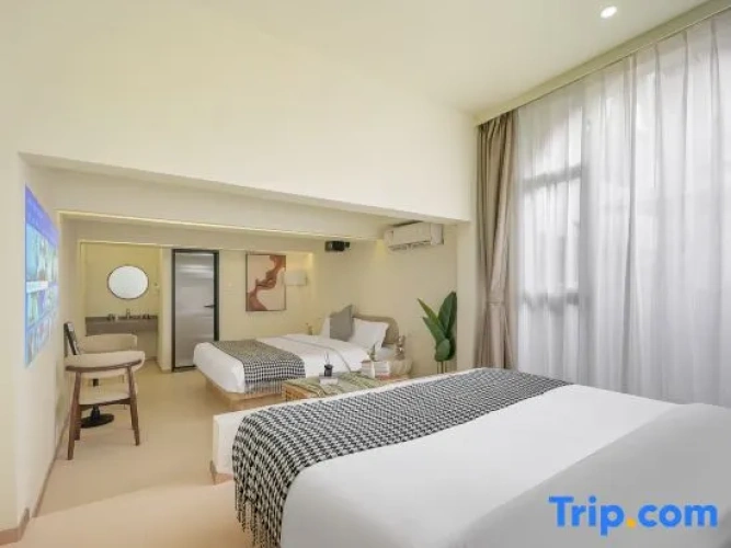 2 Bedrooms Suite