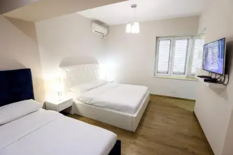 Elior2 Apartments