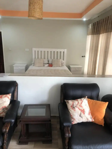 1 bed Apartment in Mount Pleasant Heights - 2013