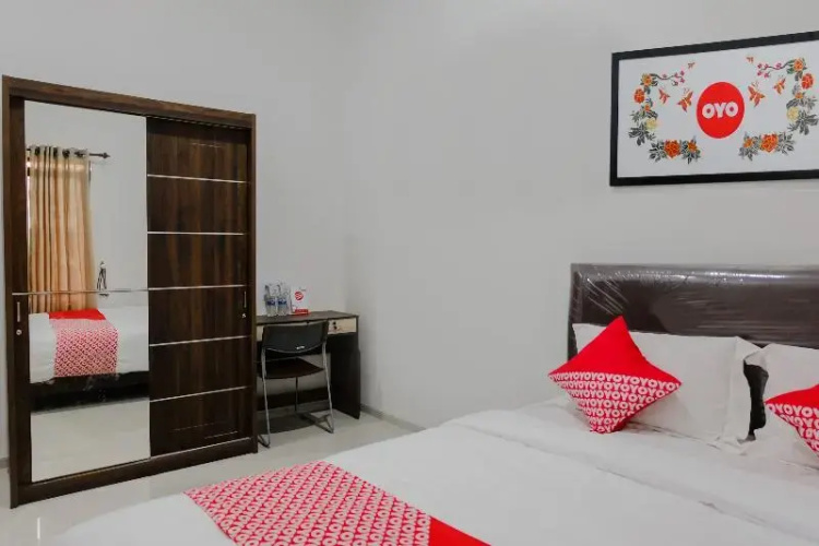 Embun Pagi Syariah Residence by OYO Rooms