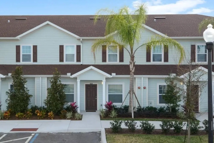 Charming House Near Disney