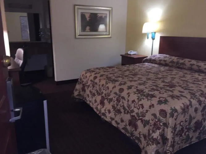 Executive Inn