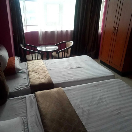 Royal Palm Hotel And Suites