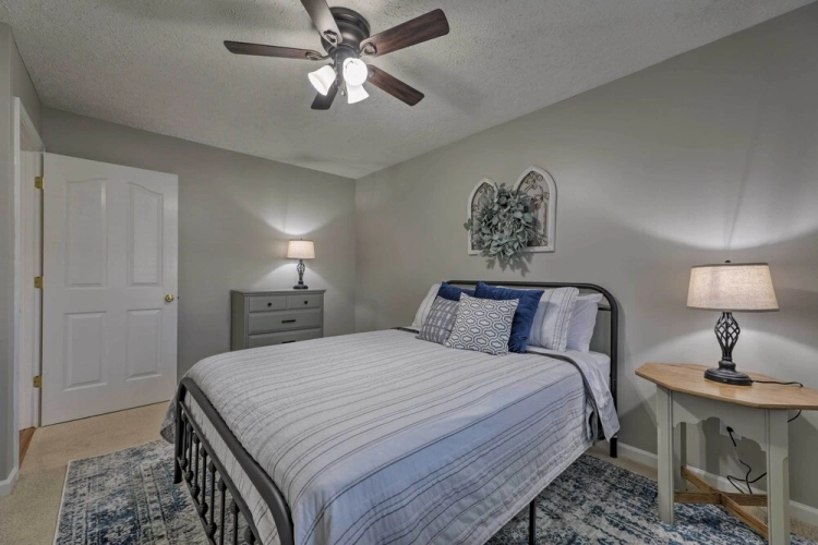 3 Bedrooms Cottage