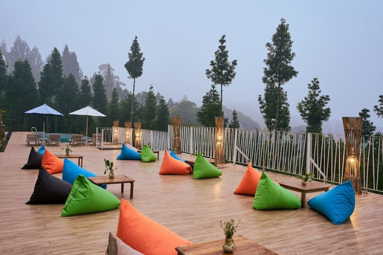 Luxcamp Bukit Damar - Puncak By Horison