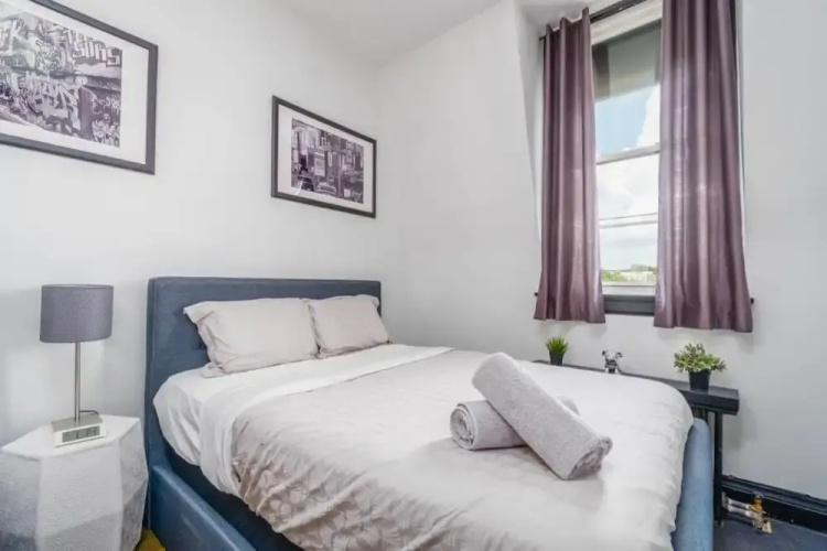 3 Bedroom Queen Street Loft