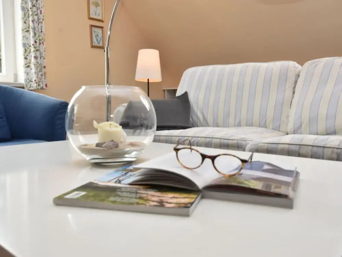 Child-friendly Seaside Apartment in Wittenbeck