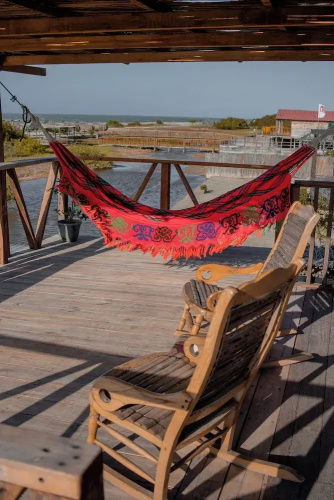 Watú Kite House