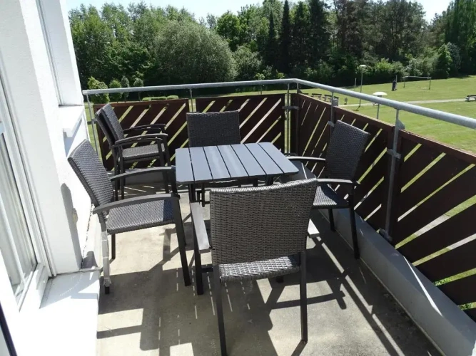2 Bedrooms Apartment