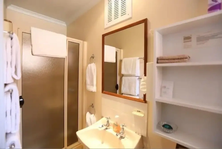 Triple Suite