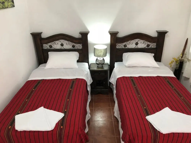 Hotel Panajachel Los Angeles
