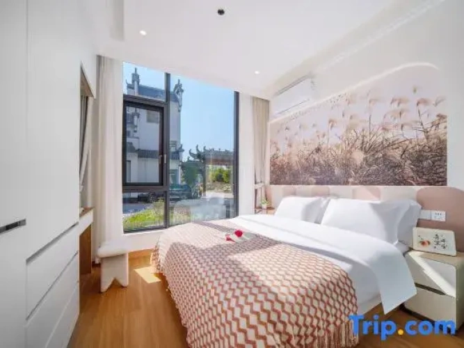 Standard Double room with garden view