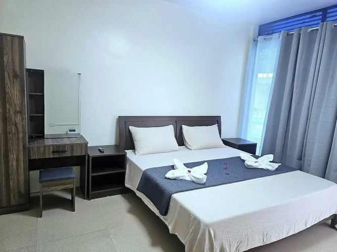 Mangotree Apartel & Resor