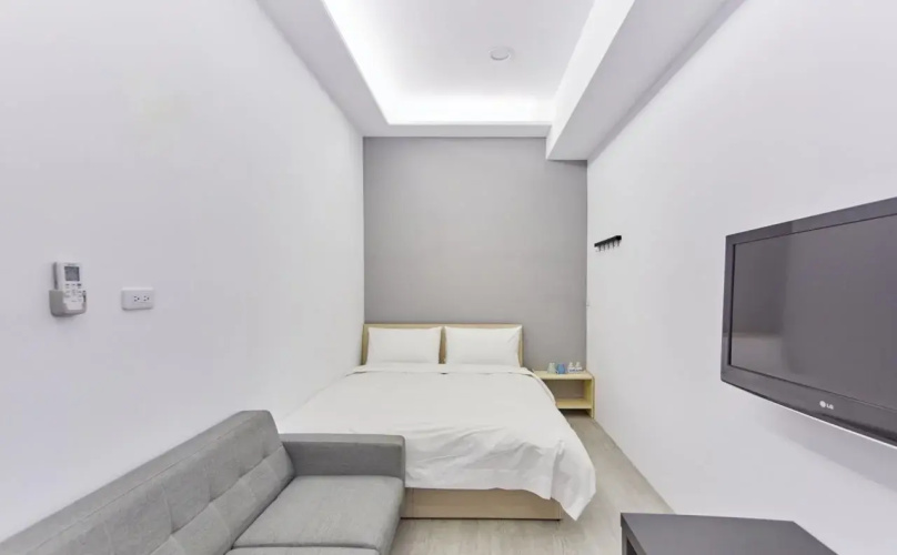 Taichung Fengjia Light