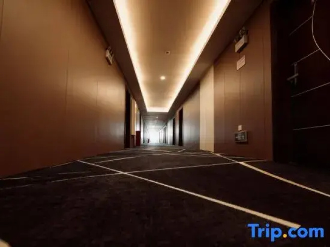 Waysky Hotel