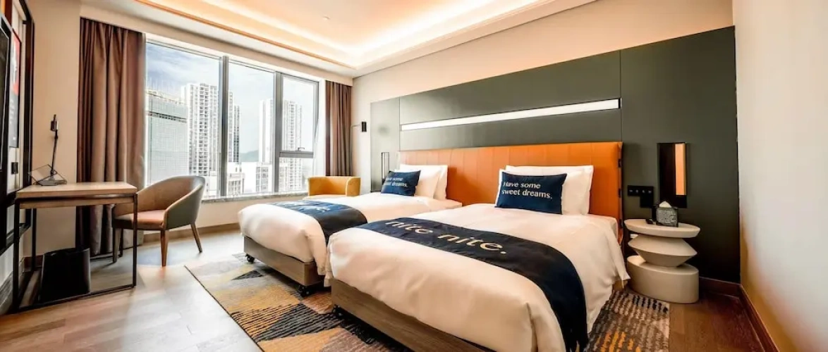 Standard Twin room