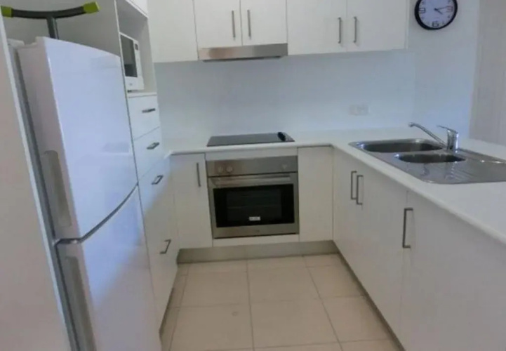 Fernvale Hotel Motel