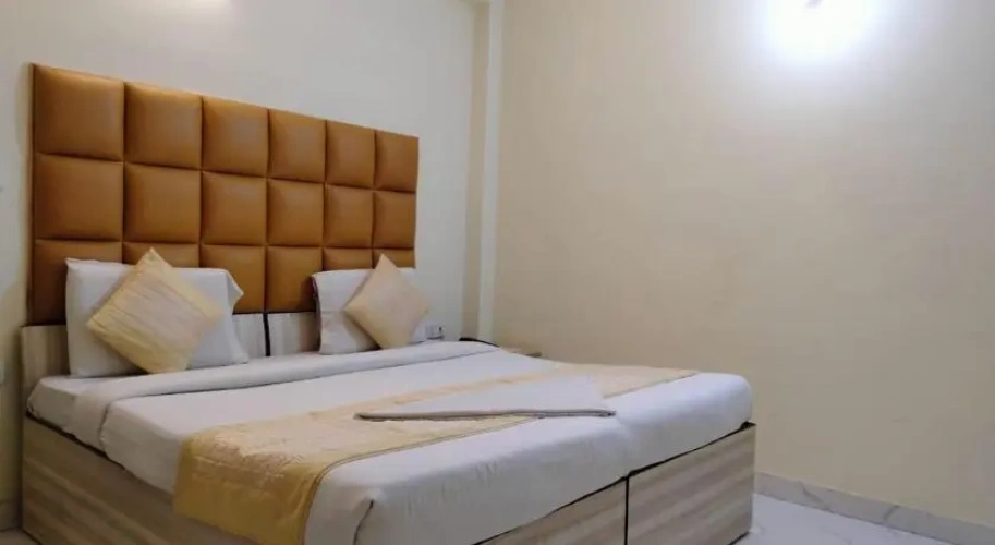 Deluxe Double room with view