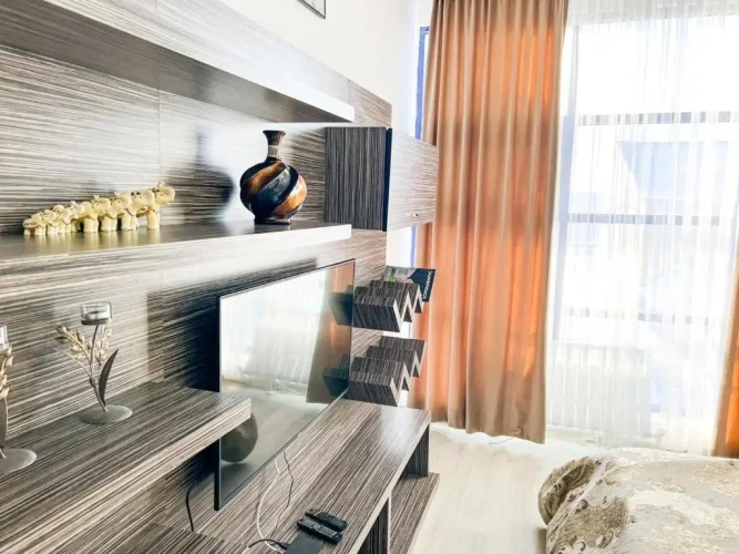 1 Bedroom Suite