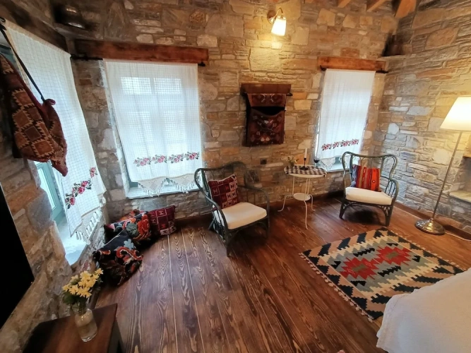 Deluxe Quadruple room with mountain view