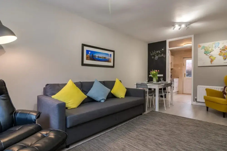 Central Belfast Apartments: Salisbury