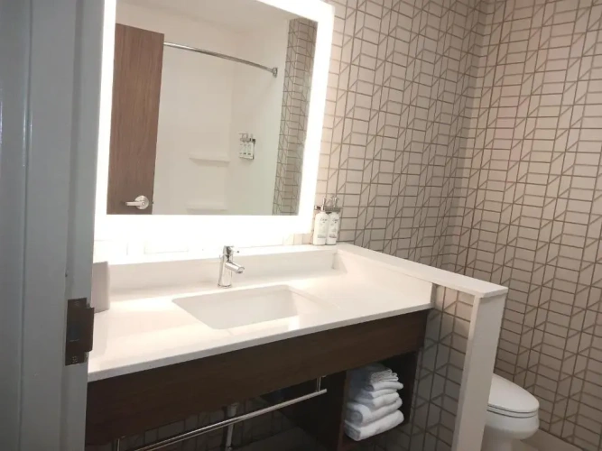 Twin Suite