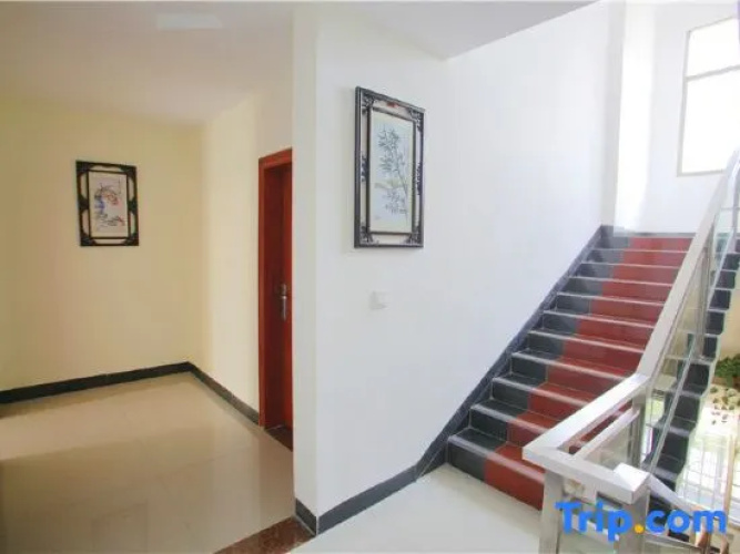 Danxia Mountain Panshan Hostel