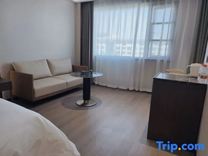 1 Bedroom Luxury Double Suite