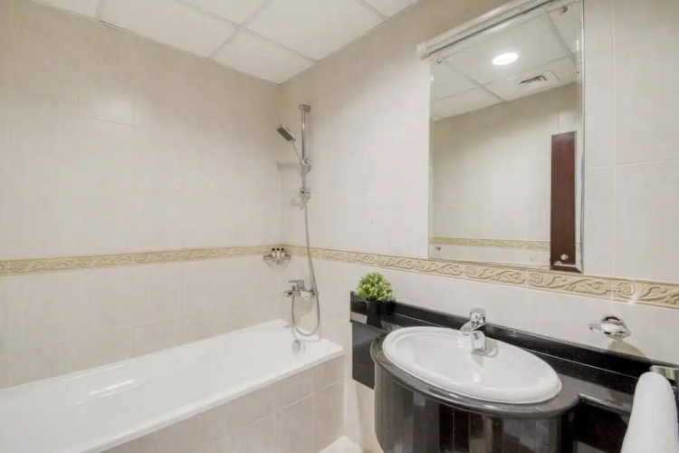 Spacious & Comfy Apt in Dubai Marina