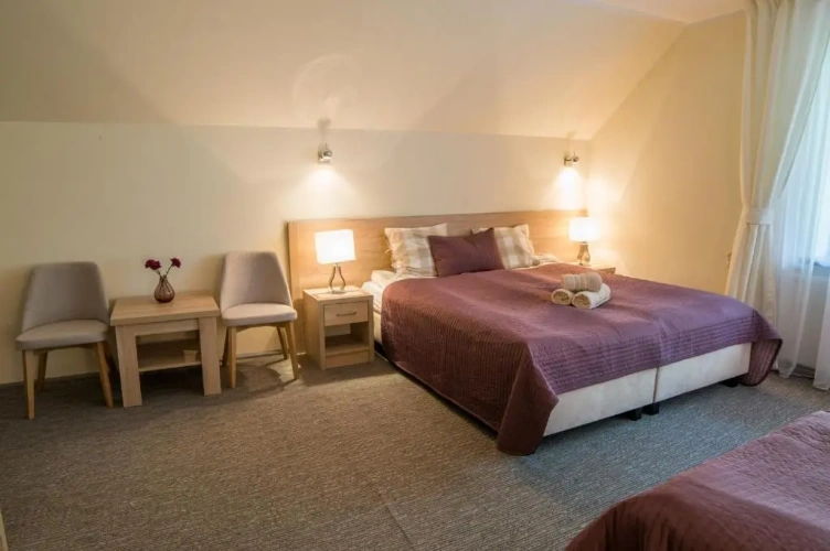 Deluxe Quadruple room
